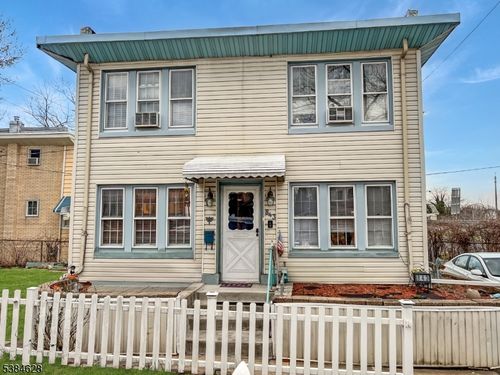 843 Boyd Ave, Union, NJ, 07083-8301 | Card Image
