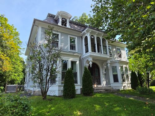 2-2 Oak St, Grafton, MA, 01519-1186 | Card Image