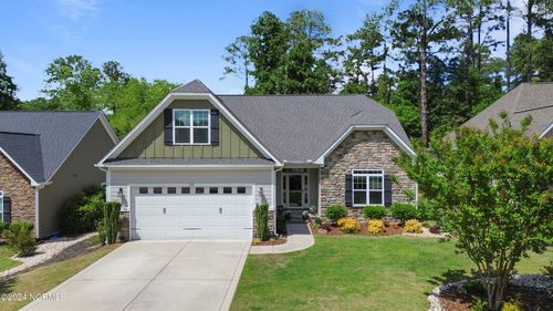 215 N Bracken Fern Lane, Southern Pines, NC, 28387 | Card Image