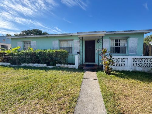 na-1290 Ne 143rd St, North Miami, FL, 33161-2527 | Card Image