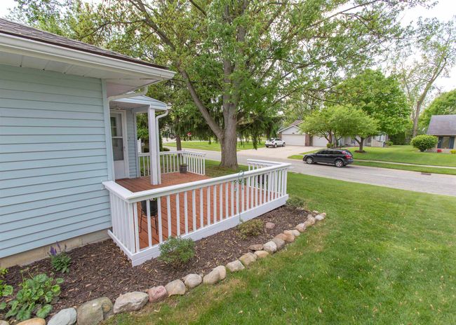 607 Pine Run, Condo with 2 bedrooms, 1 bathrooms and null parking in Angola IN | Image 7