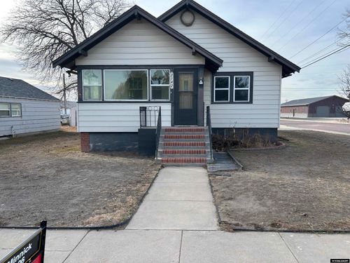2142 C St, Torrington, WY, 82240-1805 | Card Image