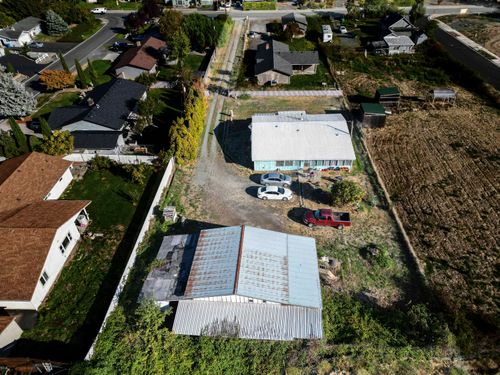 1223 Se Grandview Ave, Grants Pass, OR, 97527-5109 | Card Image