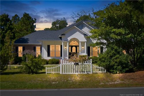 1315 Monticello Dr, Pinehurst, NC, 28374-8714 | Card Image