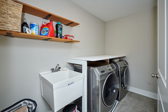 2nd floor laundry room | Image 27