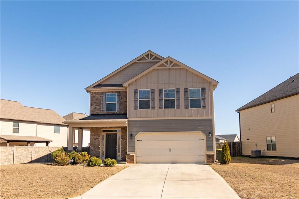 Deer Dr, Greenville, SC 29611