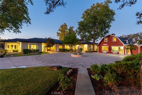 3520 Creston Rd, Paso Robles, CA, 93446-9478 | Card Image