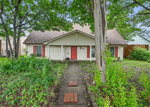 626 Bradfield Dr, Garland, TX, 75042-6005 | Card Image