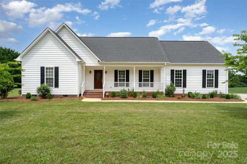 6201 New Hope Church Rd, Marshville, NC, 28103-7659 | Card Image
