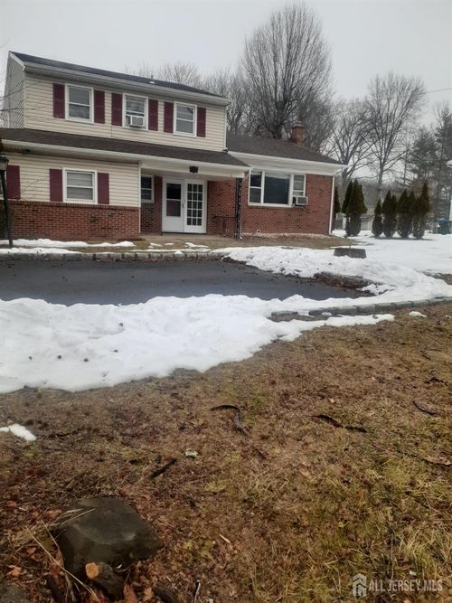 1776 Oak Tree Rd, Edison, NJ, 08820-2739 | Card Image