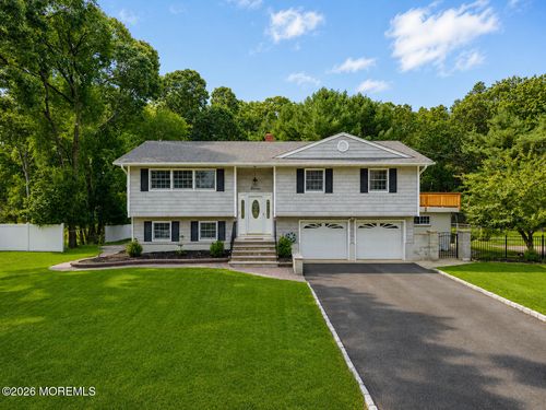11 Ash Street, Eatontown, NJ, 07724 | Card Image