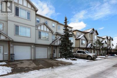 240 Laffont Way, Townhouse with 4 bedrooms, 4 bathrooms and 2 parking in Fort Mcmurray AB | Image 1