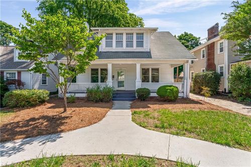 621 Miller St, Winston-Salem, NC, 27103-3612 | Card Image