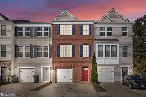 302 Tree Line Dr, FREDERICKSBURG, VA, 22405-1273 | Card Image