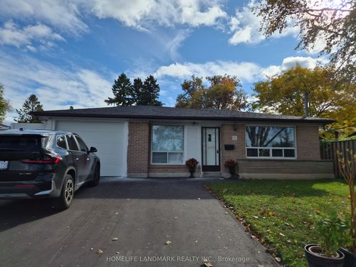 15 Nymark Ave, North York, ON, M2J2G8 | Card Image