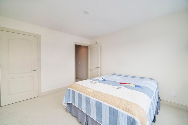 70 Spinnaker Dr, Condo with 2 bedrooms, 3 bathrooms and null parking in Manistee MI | Image 29
