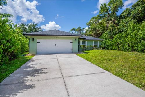 3837 Hillandale St, Fort Myers, FL, 33905-7709 | Card Image