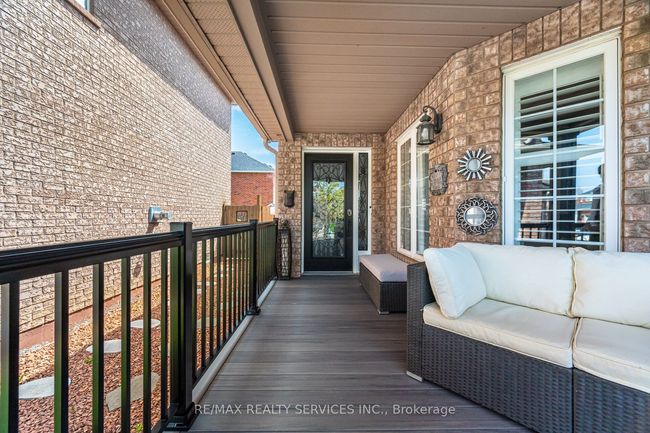 37 Baybrook Rd, House other with 6 bedrooms, 4 bathrooms and 4 parking in Brampton ON | Image 6