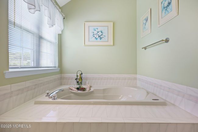 57 High Pointe Way, House other with 4 bedrooms, 3 bathrooms and null parking in Matawan NJ | Image 28