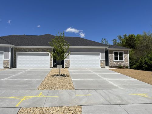 974 Meadow Ln, Marengo, IL, 60152-3509 | Card Image