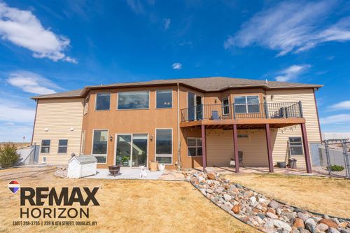 213 Dove Loop, Douglas, WY, 82633-9569 | Card Image