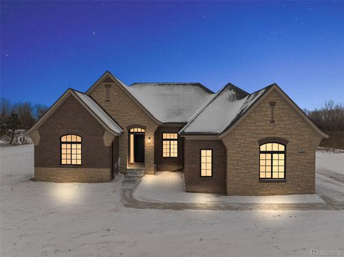 1 Pinery Ct, Lake Orion, MI, 48362 | Card Image