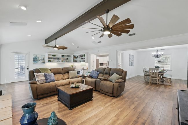 2204 Church Dr, House other with 3 bedrooms, 2 bathrooms and null parking in Corinth TX | Image 9