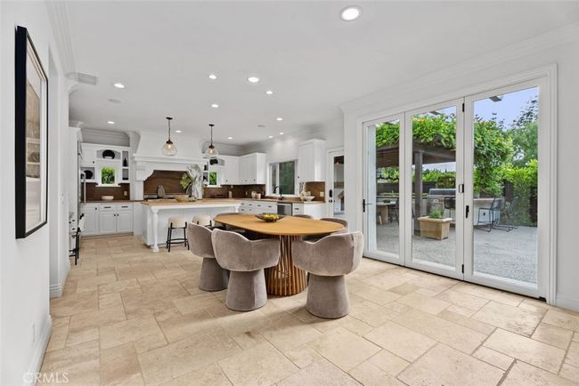 411 Snug Harbor Rd, House other with 5 bedrooms, 5 bathrooms and 3 parking in Newport Beach CA | Image 23