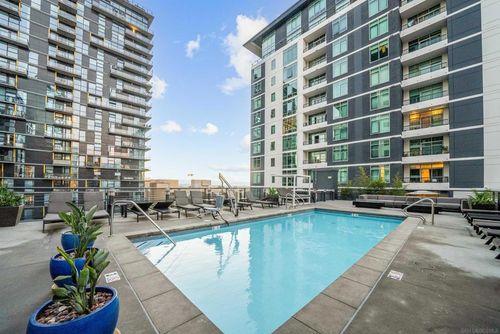 1607-425 W Beech St, San Diego, CA, 92101 | Card Image