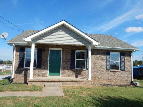 121 Waterford Dr, Oak Grove, KY, 42262-9250 | Card Image