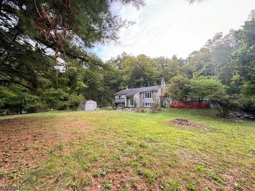 16 Doremus Ln, Montague, NJ, 07827-3005 | Card Image