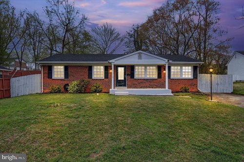 13313 Kelsey Ct, WOODBRIDGE, VA, 22193-5208 | Card Image