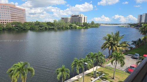 apt-418-5249 Nw 7th St, Miami, FL, 33126-3378 | Card Image