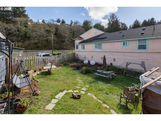 205 Sw Highway 101, Home with 0 bedrooms, 0 bathrooms and null parking in Waldport OR | Image 27