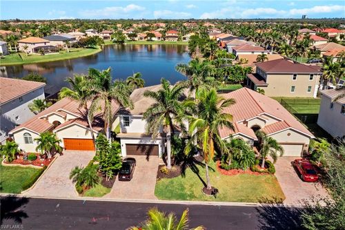 8657 Sumner Ave, FORT MYERS, FL, 33908-3805 | Card Image