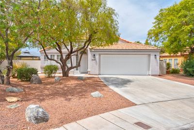 7512 Wheat Grass Court, House other with 3 bedrooms, 2 bathrooms and null parking in Las Vegas NV | Image 1