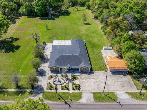 301 N Thomson Ave, Iowa, LA, 70647-7011 | Card Image