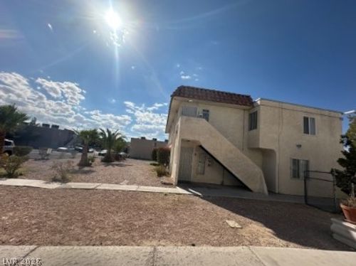 apt-d-1364 Pattee Cir, Las Vegas, NV, 89119-1939 | Card Image