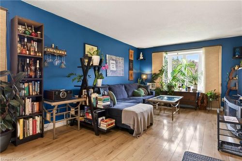 1-31 Kinross St, Caledonia, ON, N3W1J7 | Card Image