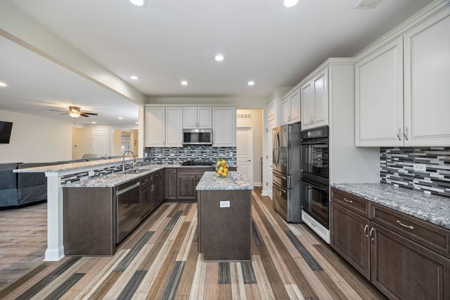 2543 Edgewater Dr, House other with 3 bedrooms, 2 bathrooms and 2 parking in Elgin IL | Image 12