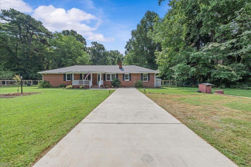7150 Crittenden Rd, Suffolk, VA, 23432-1710 | Card Image