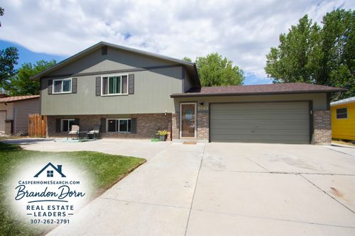 2882 Chippewa Trl, Casper, WY, 82604-3661 | Card Image