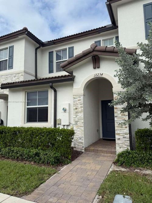 12234 Nw 24th Pl, Miami, FL, 33167-1485 | Card Image