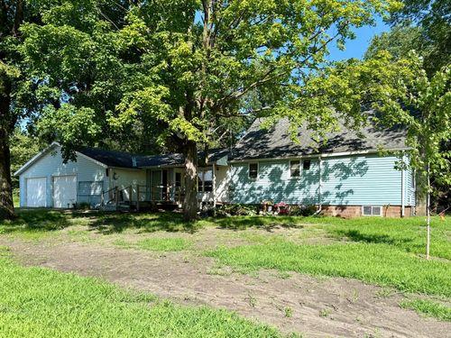 531 W 1st St, Morton, MN, 56270-1192 | Card Image