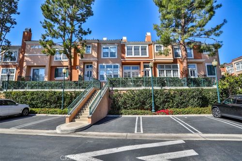 5 Arese Aisle, Irvine, CA, 92606-8354 | Card Image