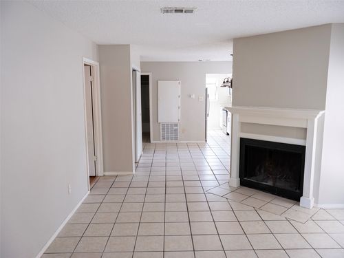 apt-b-1903 W Loop, Austin, TX, 78758-5906 | Card Image