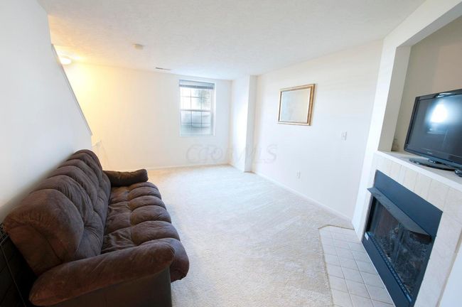 725 Lazelle Rd, Condo with 1 bedrooms, 2 bathrooms and null parking in Westerville OH | Image 18