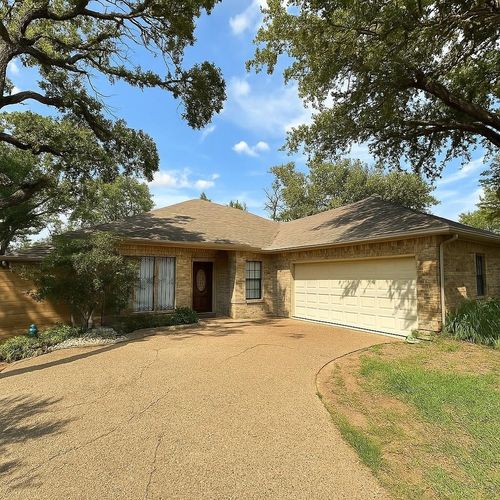 2909 Gainesborough Dr, Dallas, TX, 75287-3486 | Card Image