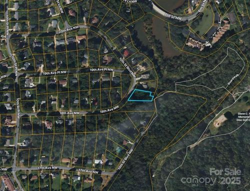 1820 10th Street Blvd Nw, Hickory, NC, 28601-1775 | Card Image