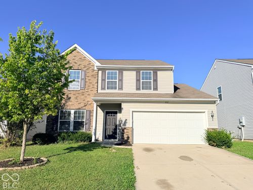 652 Classic Lane, Greenwood, IN, 46143 | Card Image